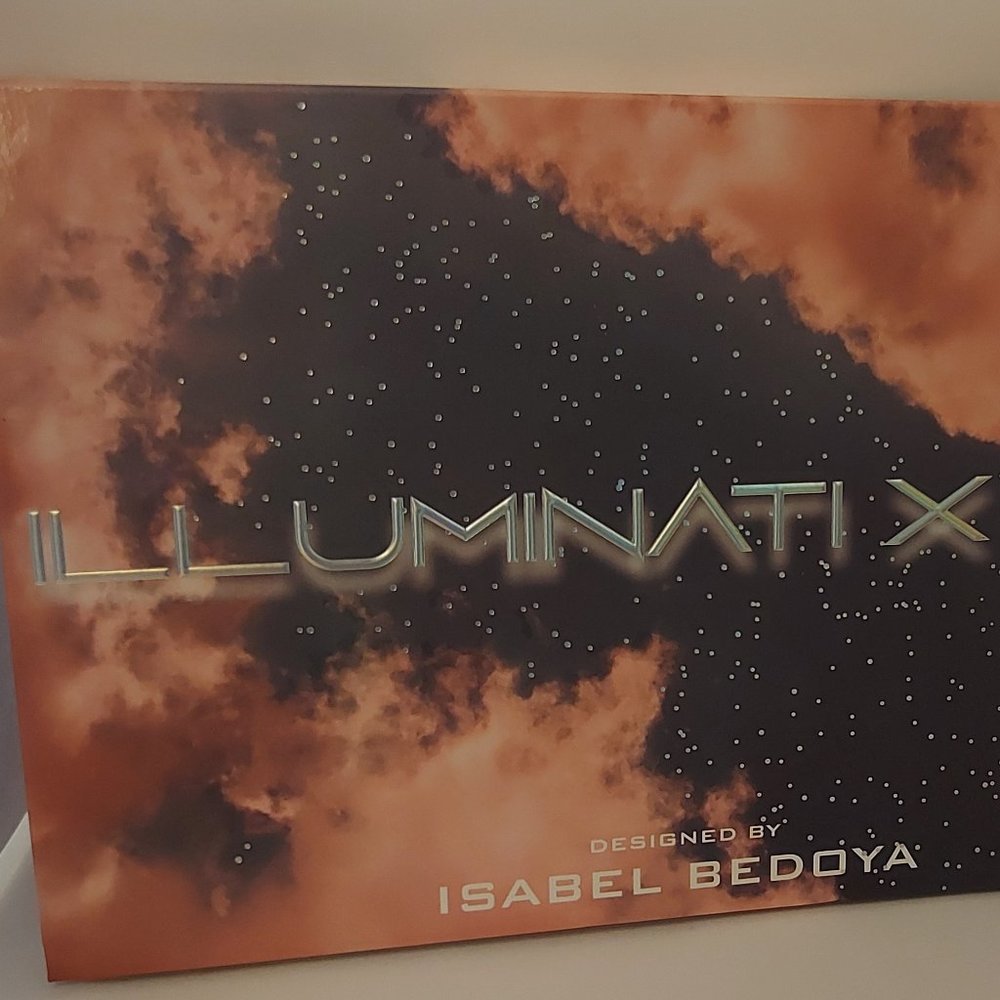 Illuminati x Isa Eyeshadow Palette